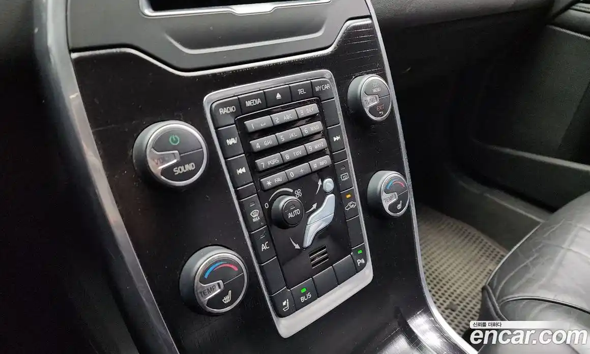 Volvo S80 2012 2.0 Автомат в Москве № 195734, фото 14