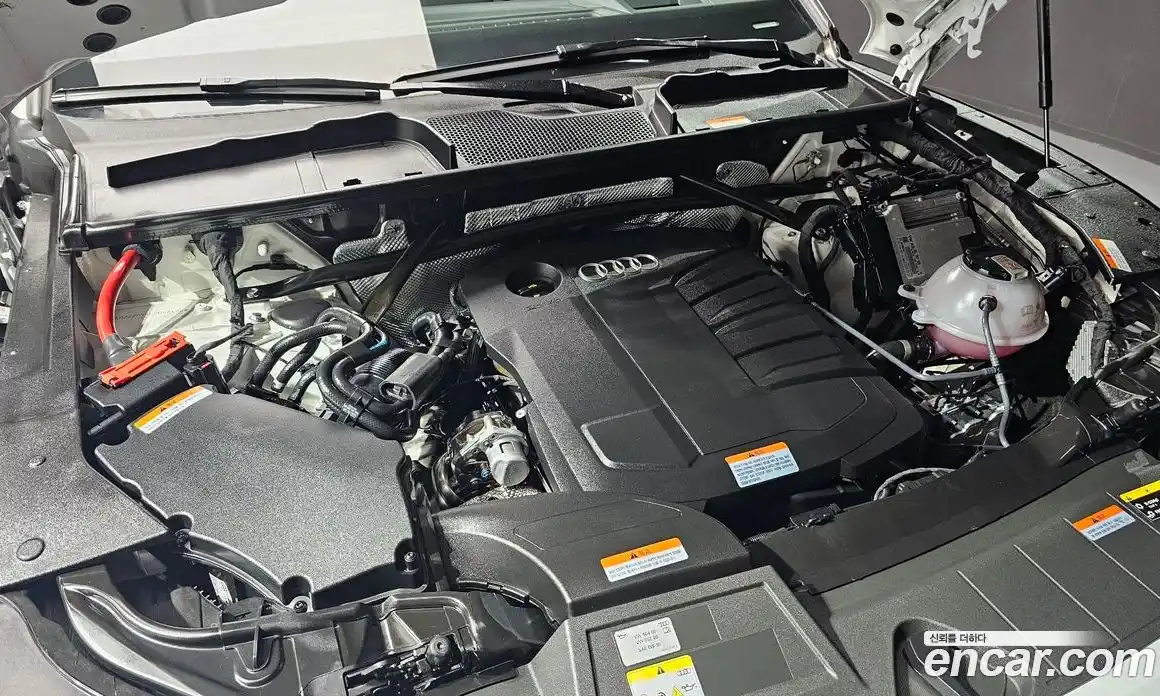 Audi Q5 2023 2.0 Автомат в Москве № 195951, фото 9