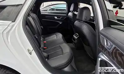 Audi A6 2023 2.0 Автомат в Москве № 196262, миниатюра 4