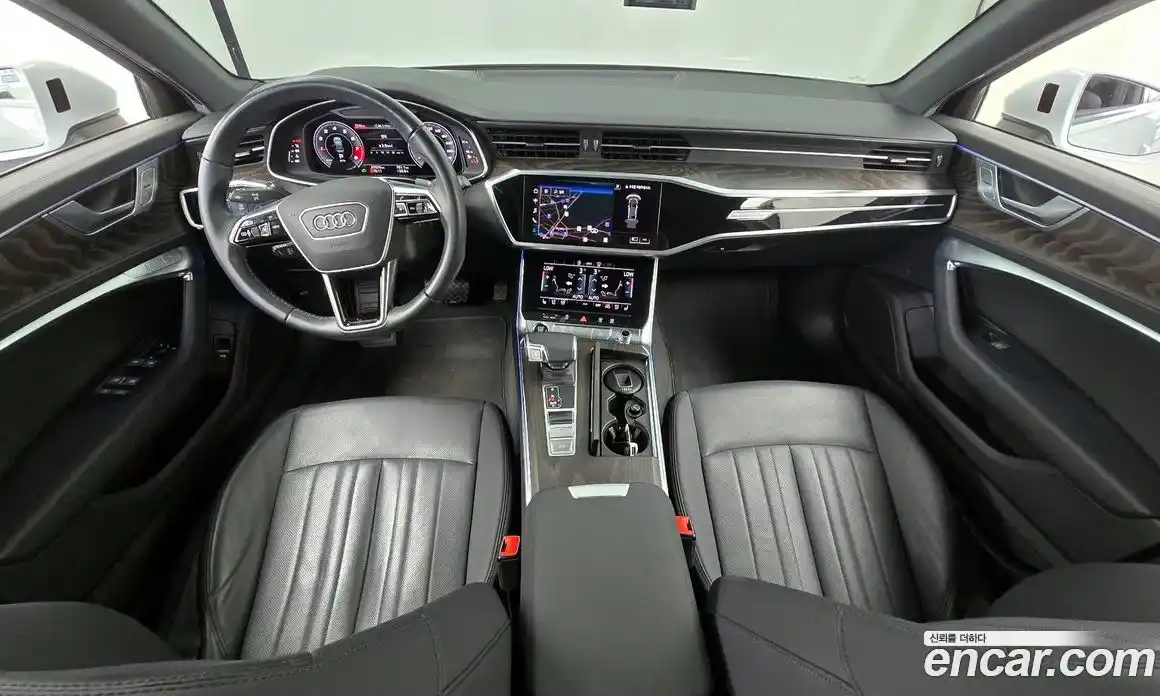 Audi A6 2021 2.0 Автомат в Москве № 196359, фото 12