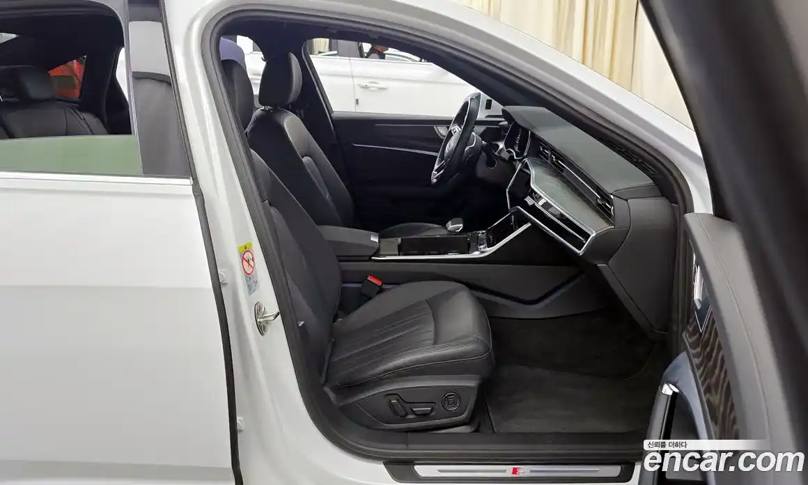 Audi A6 2021 2.0 Автомат в Москве № 196359, фото 14