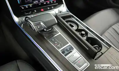 Audi A6 2021 2.0 Автомат в Москве № 196359, миниатюра 5