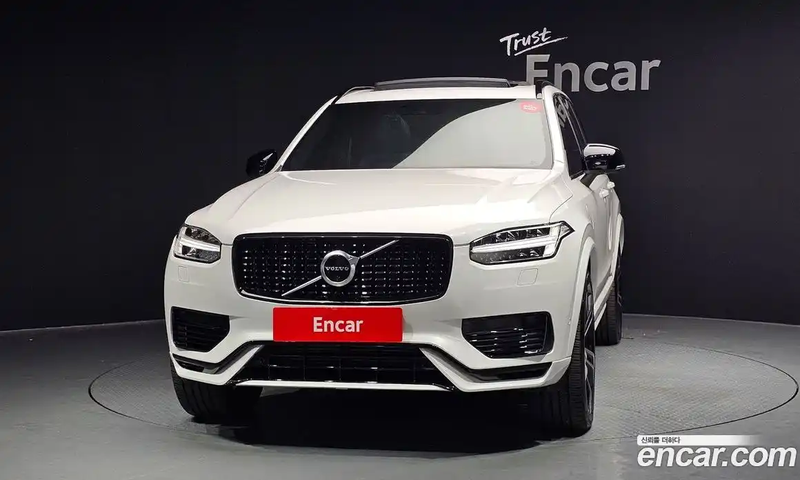 Volvo XC90 2021 2.0 Автомат в Москве № 197058, фото 3