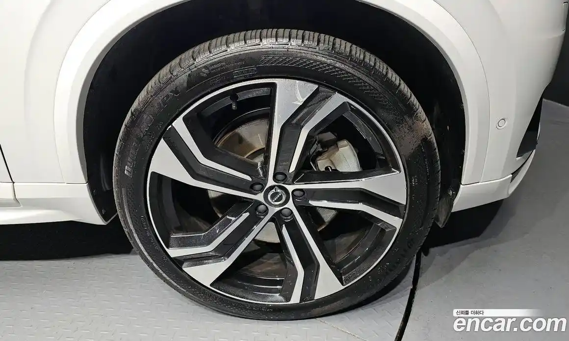 Volvo XC90 2021 2.0 Автомат в Москве № 197058, фото 5