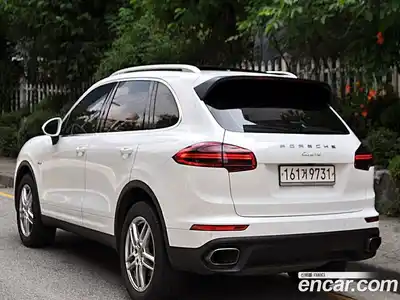 Porsche Cayenne 2015 3.0 Автомат в Москве № 197916, миниатюра 2