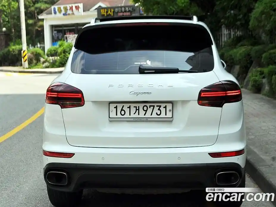 Porsche Cayenne 2015 3.0 Автомат в Москве № 197916, фото 4