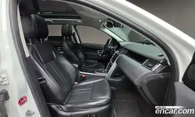 Land Rover Discovery Sport 2019 2.0 Автомат в Москве № 198213, миниатюра 2