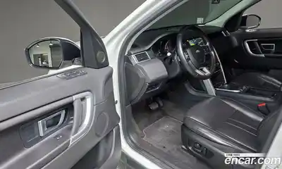 Land Rover Discovery Sport 2019 2.0 Автомат в Москве № 198213, миниатюра 10