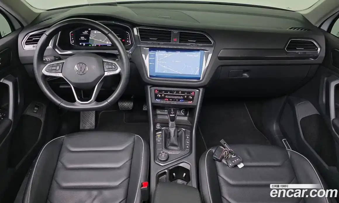 Volkswagen Tiguan 2023 2.0 Автомат в Москве № 198995, фото 7