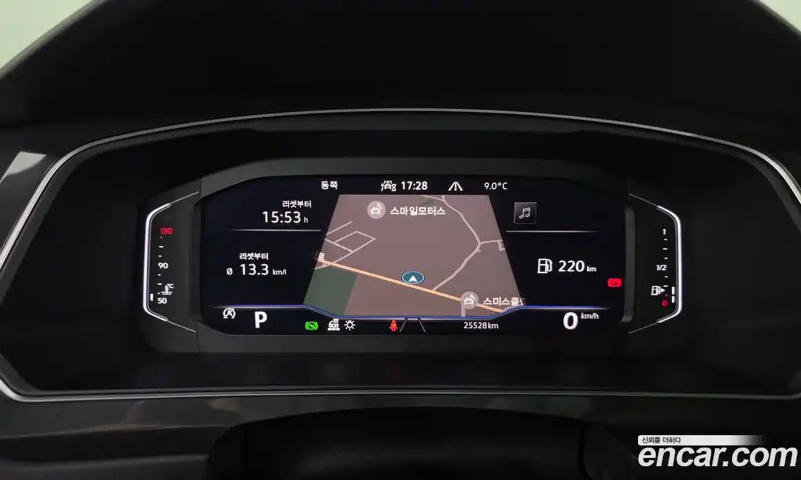 Volkswagen Tiguan 2023 2.0 Автомат в Москве № 198995, фото 8