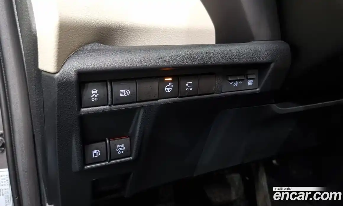 Toyota Sienna 2022 2.5 Автомат в Москве № 199597, фото 16