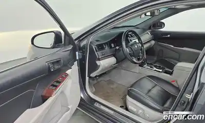 Toyota Camry, 2013