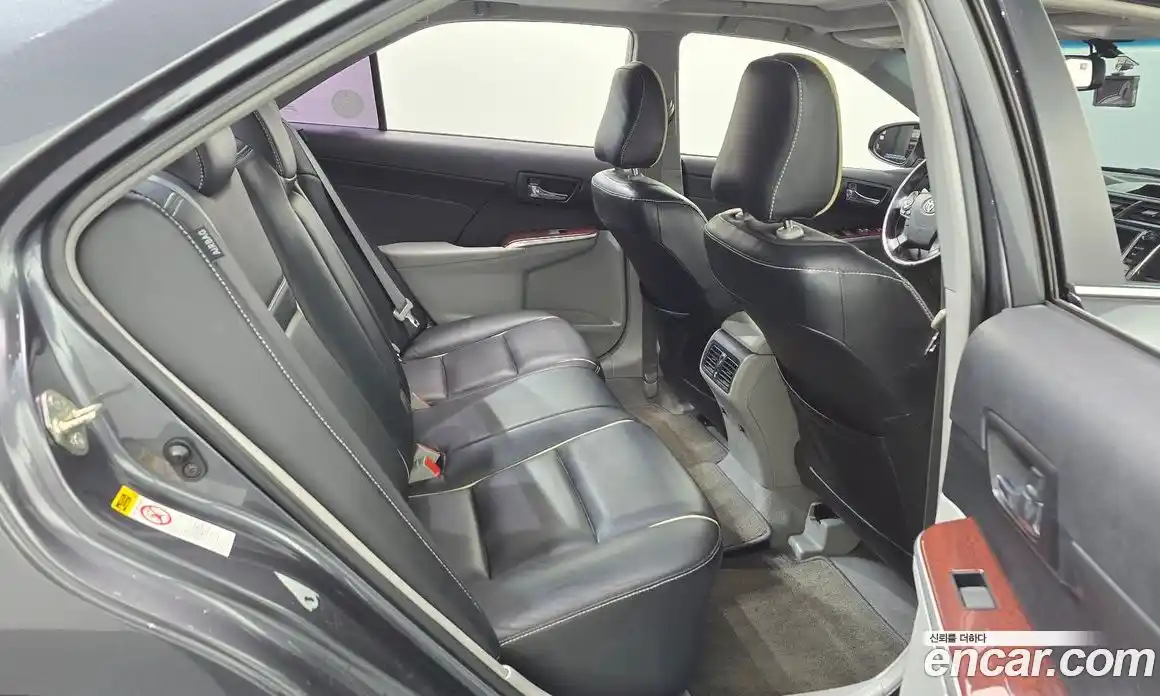 Toyota Camry 2013 2.5 Автомат в Москве № 199604, фото 6