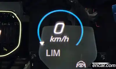 Mercedes-Benz GLE-Class 2023 3.0 Автомат в Москве № 203740, миниатюра 4