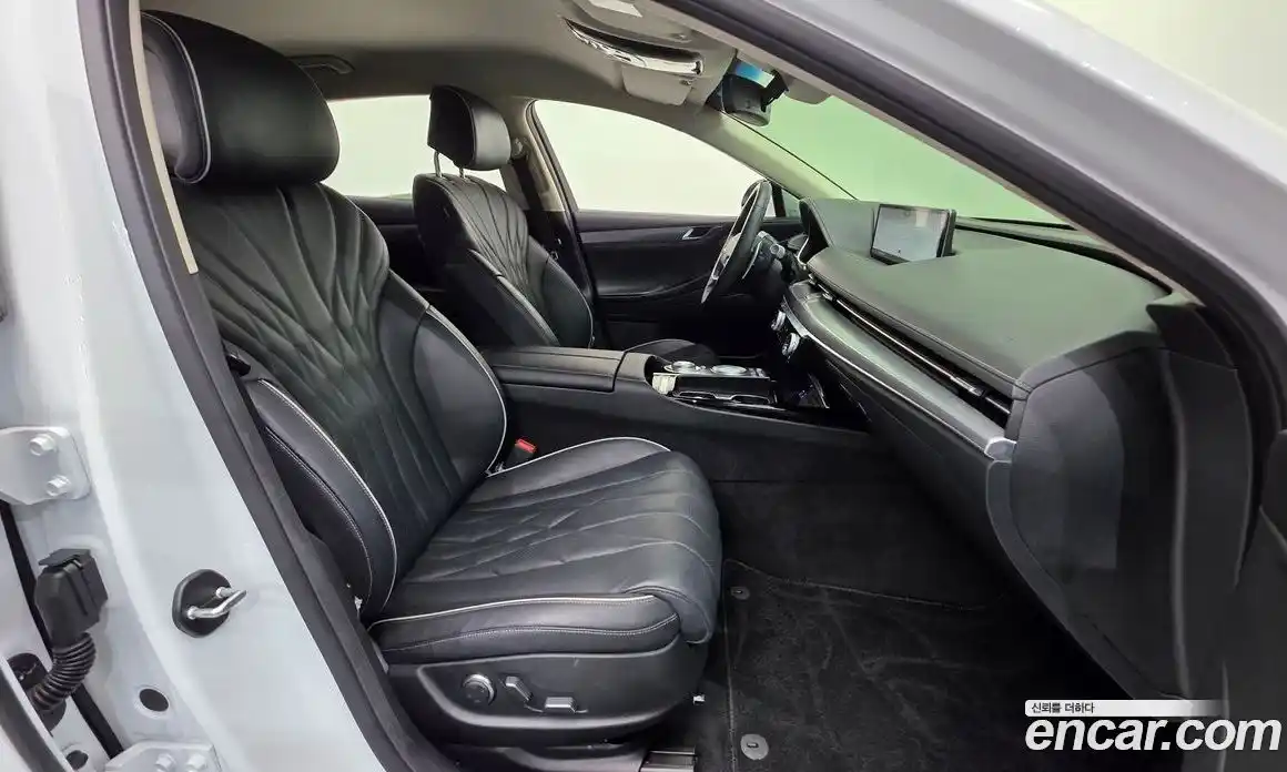 Genesis G80 2022 2.5 Автомат в Москве № 204349, фото 20