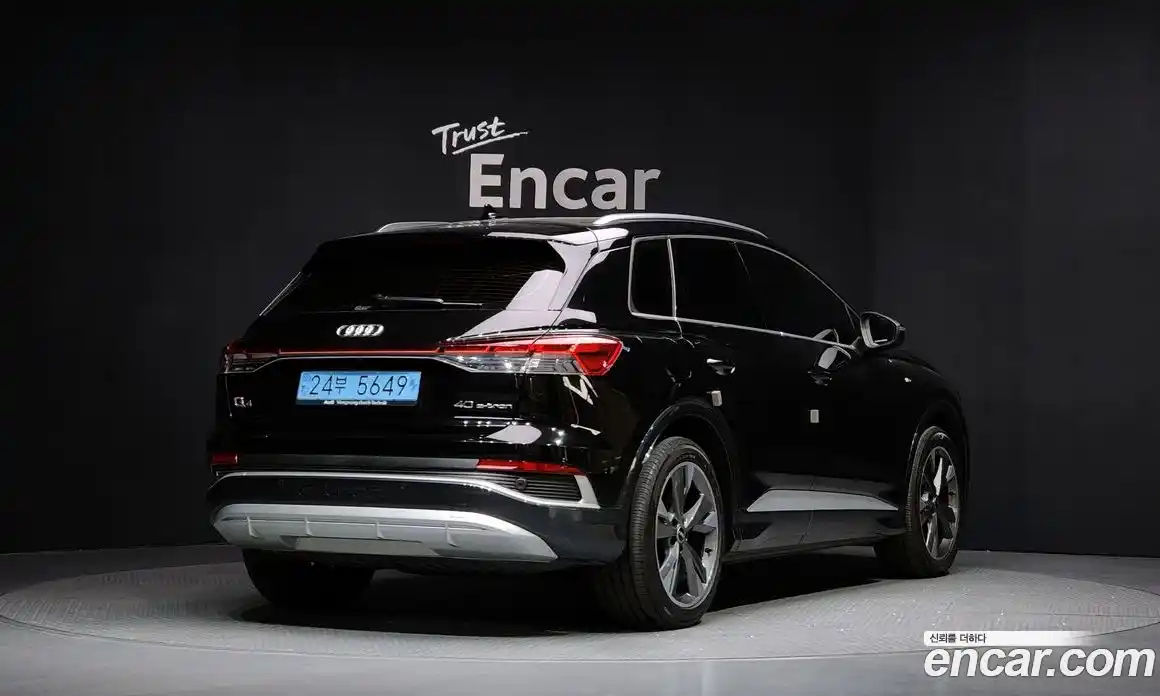 Audi Q4 e-tron 2022 0.2 Автомат в Москве № 204972, фото 11
