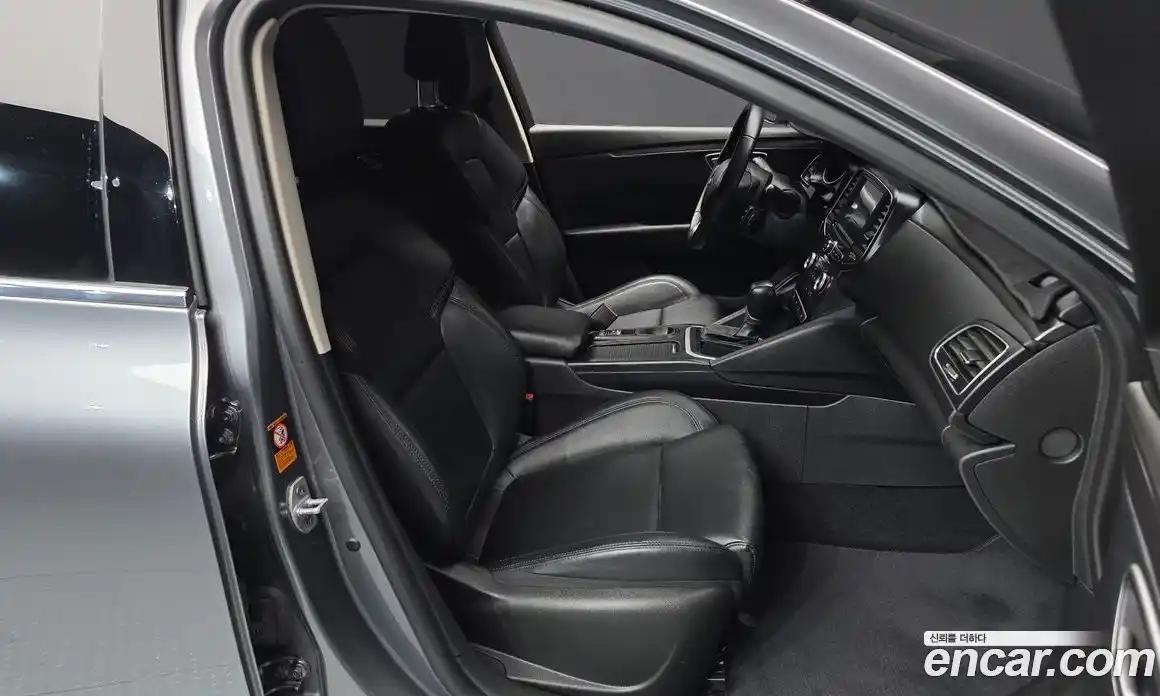 Renault SM6 2017 2.0 Автомат в Москве № 205155, фото 13