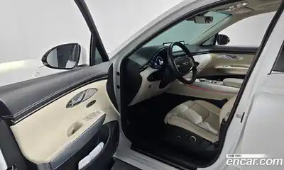 Genesis GV70 2023 2.5 Автомат в Москве № 20667, миниатюра 4