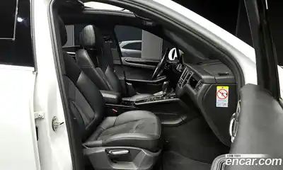 Porsche Macan 2016 3.0 Автомат в Москве № 208833, миниатюра 2