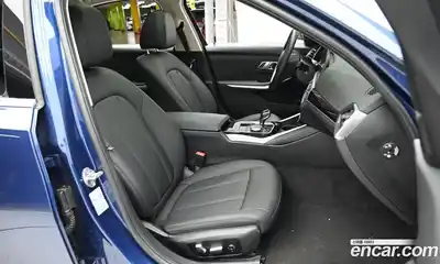 BMW 3-Series 2021 2.0 Автомат в Москве № 210573, миниатюра 8