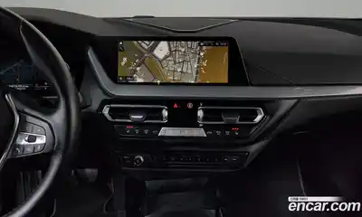 BMW 1-Series 2022 2.0 Автомат в Москве № 211456, миниатюра 11