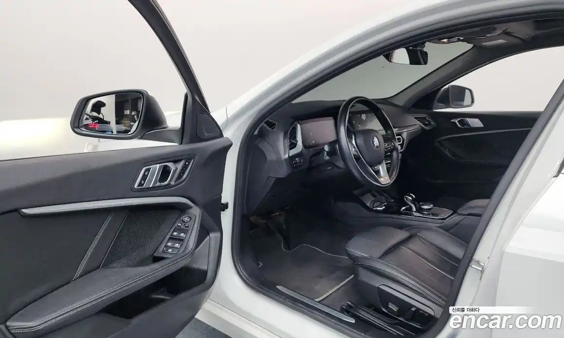 BMW 1-Series 2022 2.0 Автомат в Москве № 211456, фото 16