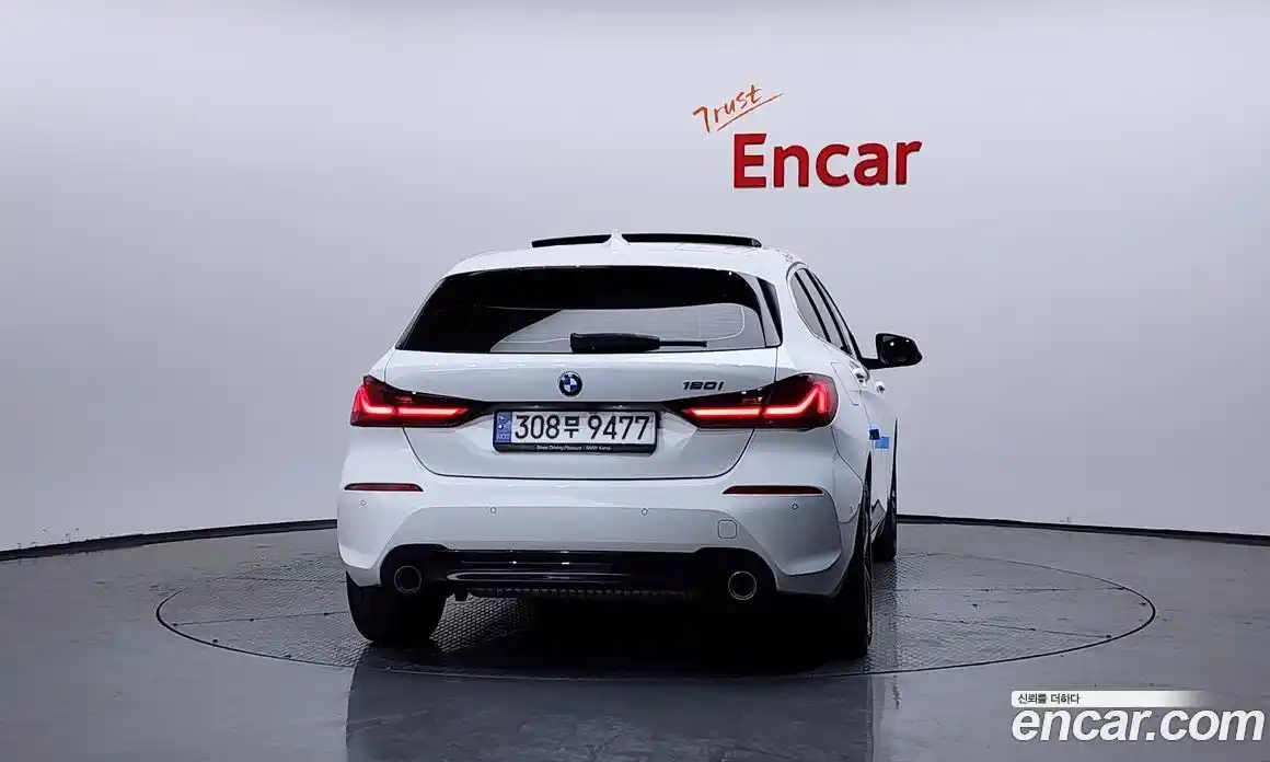 BMW 1-Series 2022 2.0 Автомат в Москве № 211456, фото 9