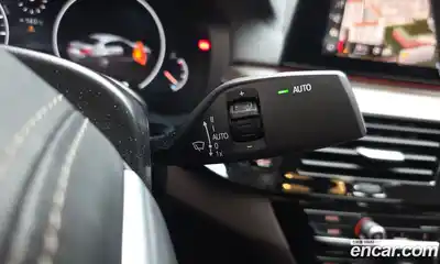 BMW 5-Series 2019 2.0 Автомат в Москве № 211734, миниатюра 9