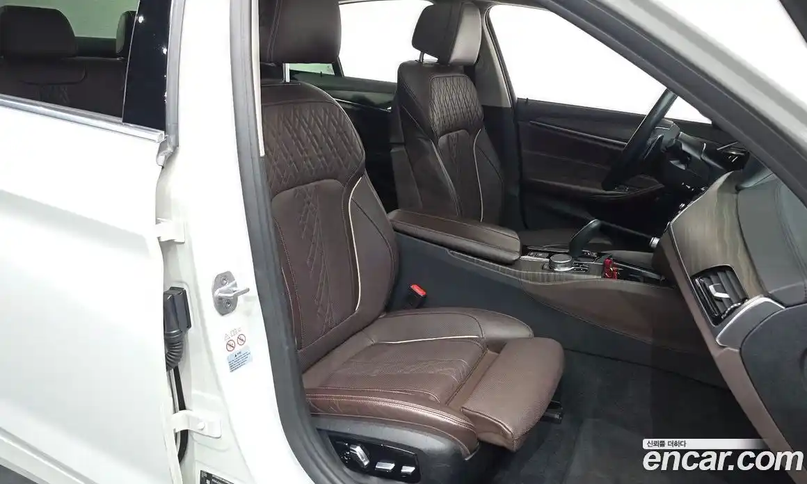 BMW 5-Series 2019 2.0 Автомат в Москве № 211734, фото 10