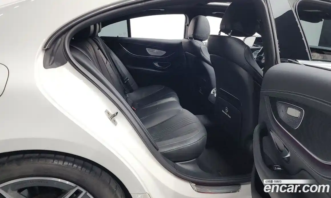 Mercedes-Benz CLS-Class 2022 2.0 Автомат в Москве № 212093, фото 20