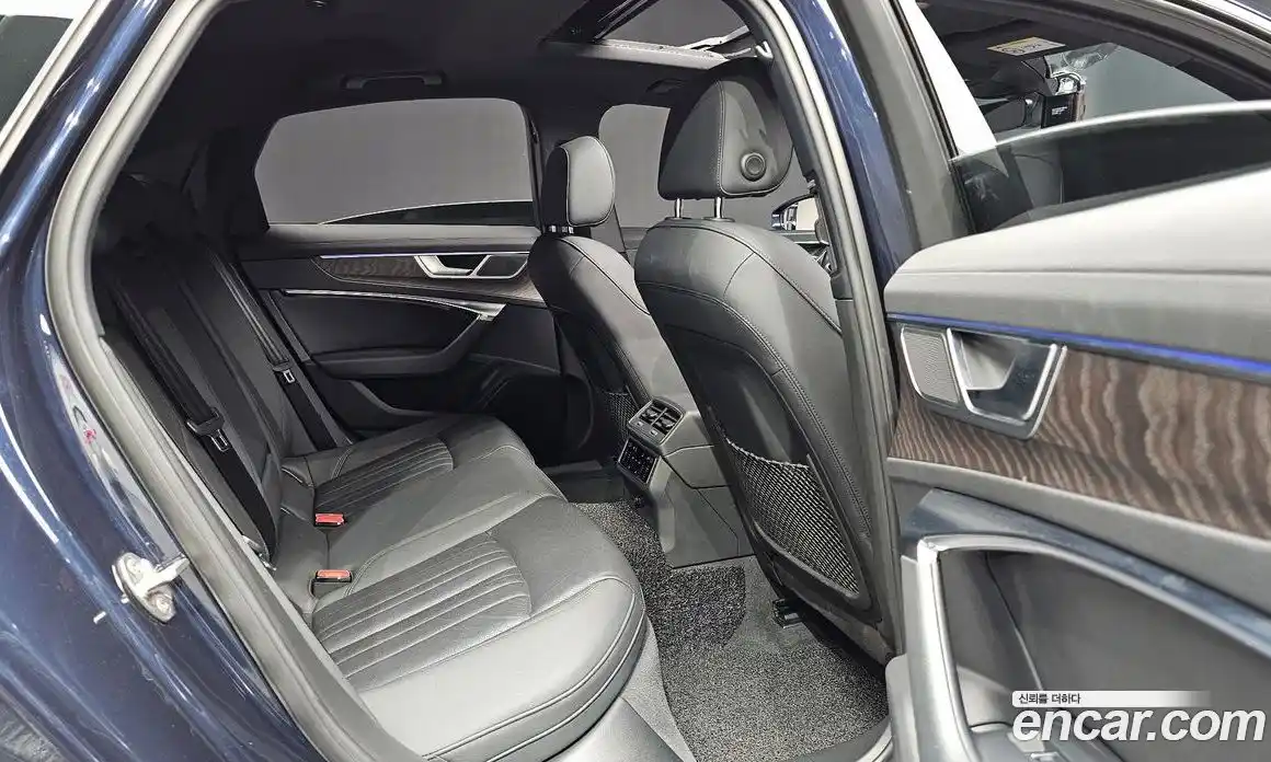 Audi A6 2021 2.0 Автомат в Москве № 212330, фото 5