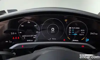 Porsche Taycan 2022 0.1 Автомат в Москве № 212938, миниатюра 7