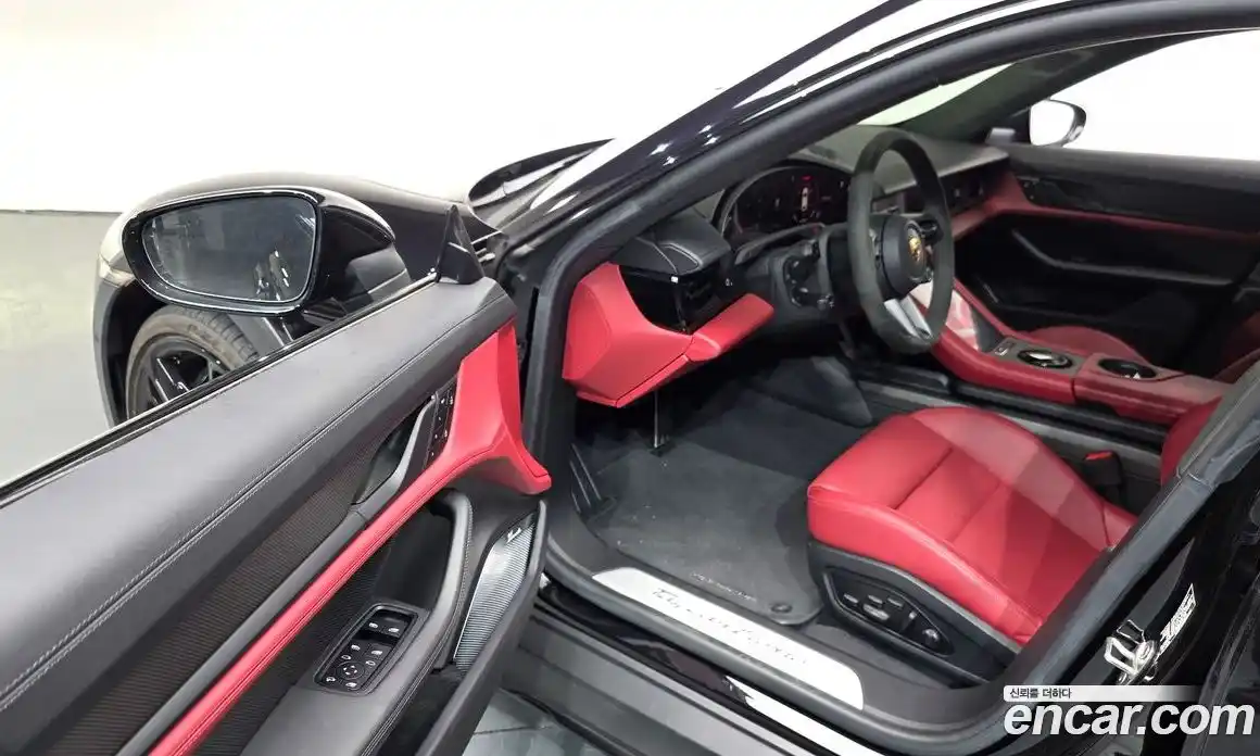 Porsche Taycan 2022 0.1 Автомат в Москве № 212938, фото 10