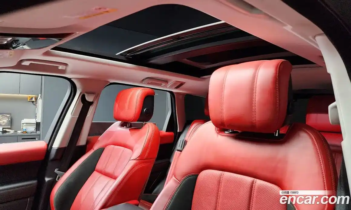 Land Rover Range-Rover Sport 2019 3.0 Автомат в Москве № 213428, фото 14