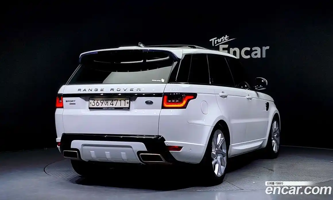 Land Rover Range-Rover Sport 2019 3.0 Автомат в Москве № 213428, фото 17