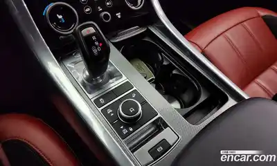 Land Rover Range-Rover Sport 2019 3.0 Автомат в Москве № 213428, миниатюра 5