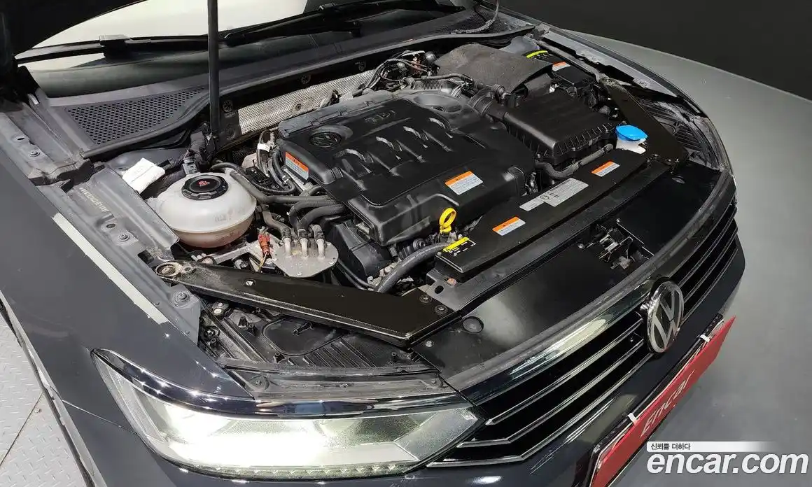 Volkswagen Passat 2018 2.0 Автомат в Москве № 215306, фото 6