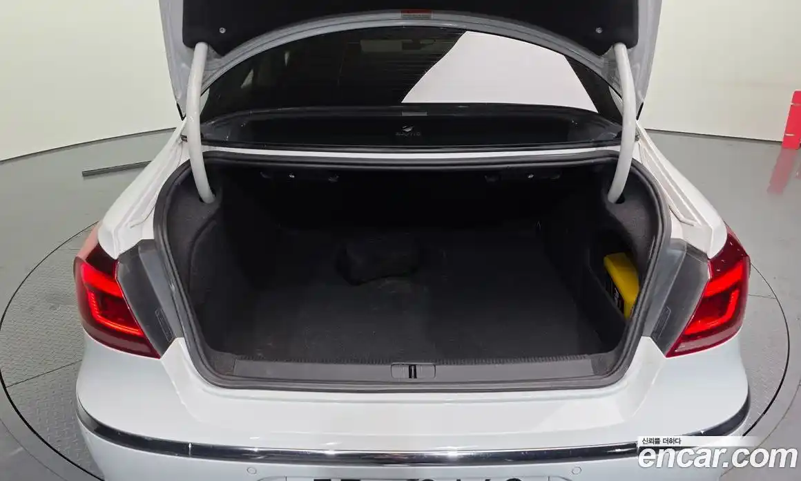 Volkswagen CC 2016 2.0 Автомат в Москве № 215354, фото 14