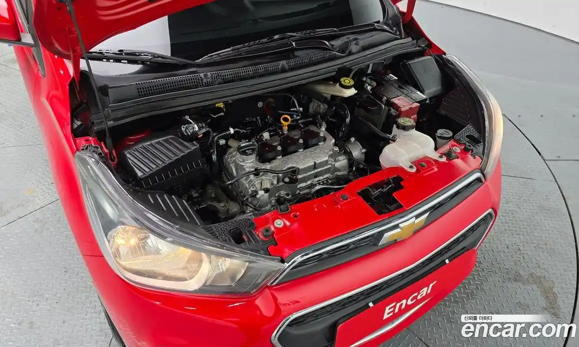 Chevrolet Spark 2016 1.0 Автомат в Москве № 218040, фото 13