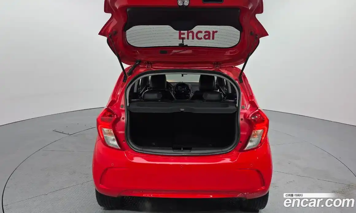 Chevrolet Spark 2016 1.0 Автомат в Москве № 218040, фото 4