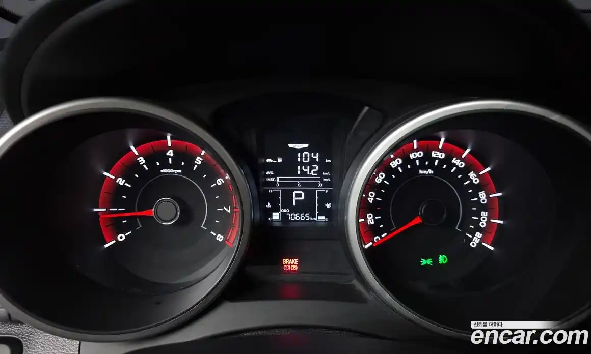 SsangYong TIBOLI 2016 1.6 Автомат в Москве № 21981, фото 3