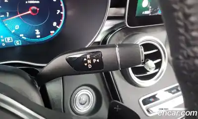 Mercedes-Benz GLC-Class 2023 2.0 Автомат в Москве № 220607, миниатюра 9