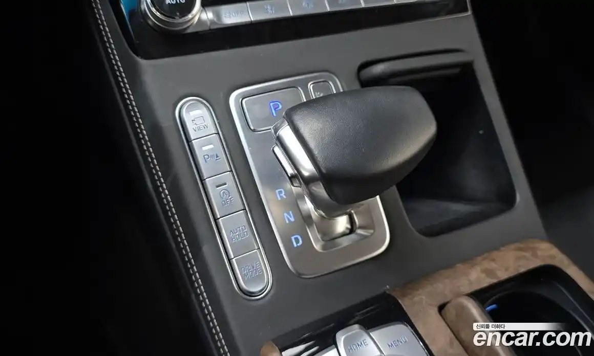 Genesis G90 2019 3.8 Автомат в Москве № 22178, фото 18