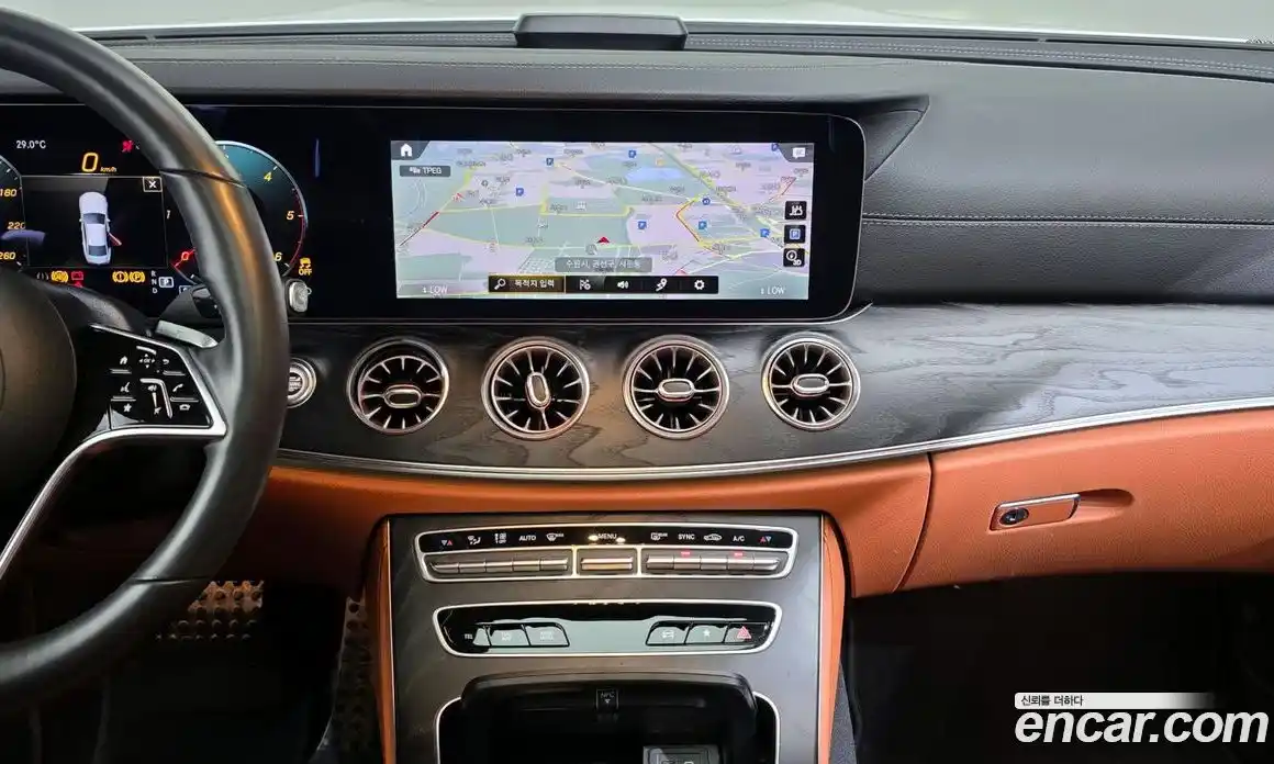 Mercedes-Benz CLS-Class 2023 2.0 Автомат в Москве № 221958, фото 4