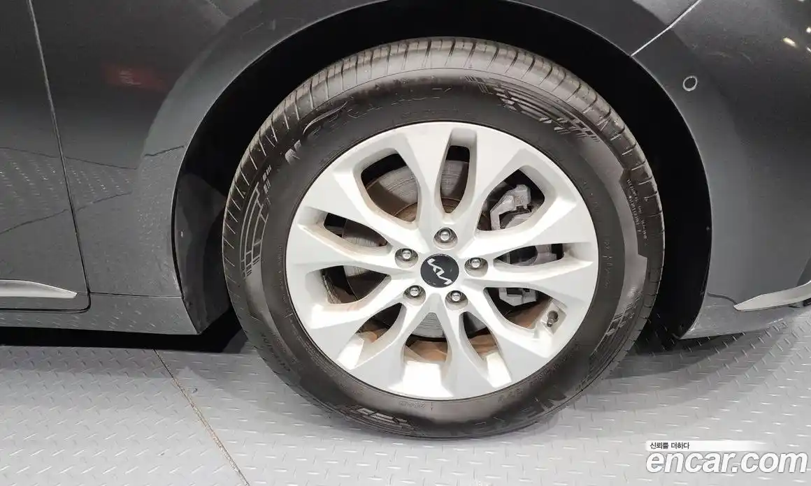 Kia K8 2023 2.5 Автомат в Москве № 226657, фото 5