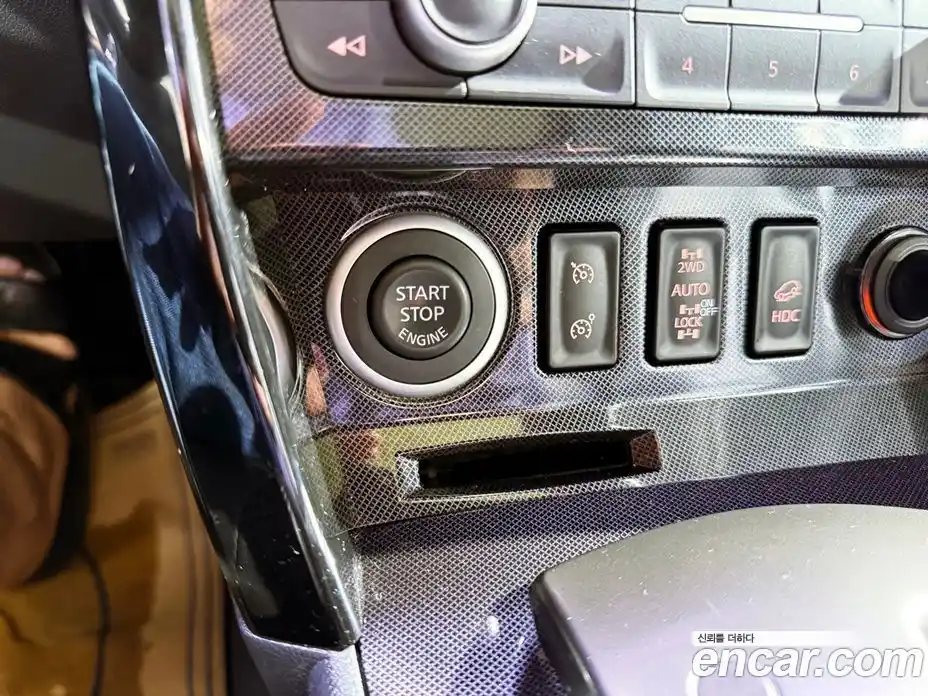 Renault QM5 2015 2.0 Автомат в Москве № 227496, фото 13