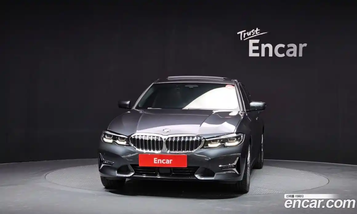 BMW 3-Series 2022 2.0 Автомат в Москве № 228388, фото 3