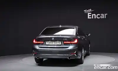 BMW 3-Series 2022 2.0 Автомат в Москве № 228388, миниатюра 4