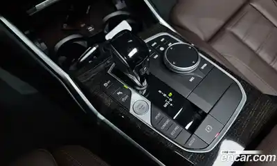 BMW 3-Series 2022 2.0 Автомат в Москве № 228388, миниатюра 9