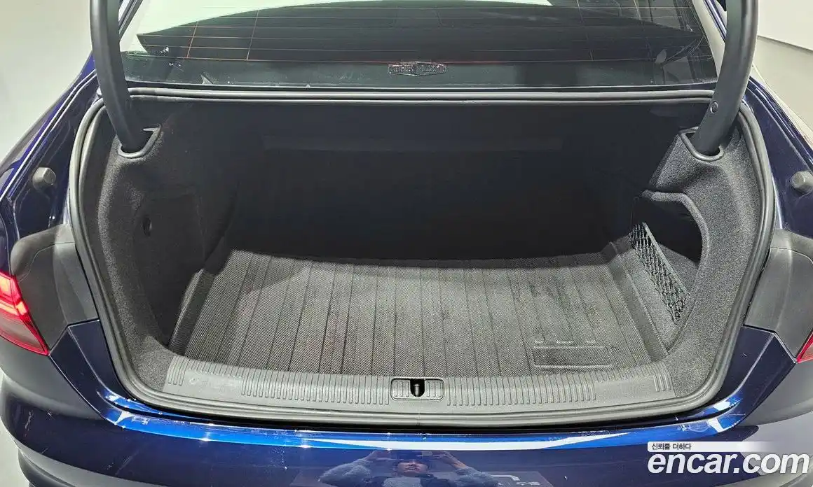 Audi A4 2021 2.0 Автомат в Москве № 229716, фото 16